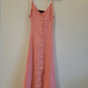 Beautiful pink summer dress! Perfect for warm weather!